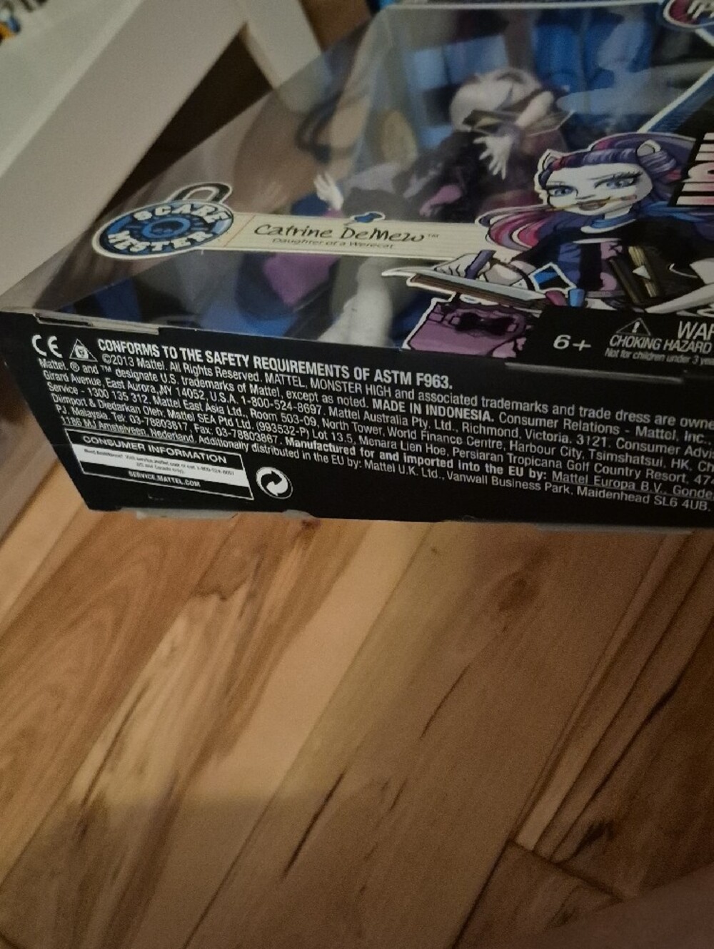 monster high Catrine DeMew Doll — Unopened CIB - Picture 6 of 8